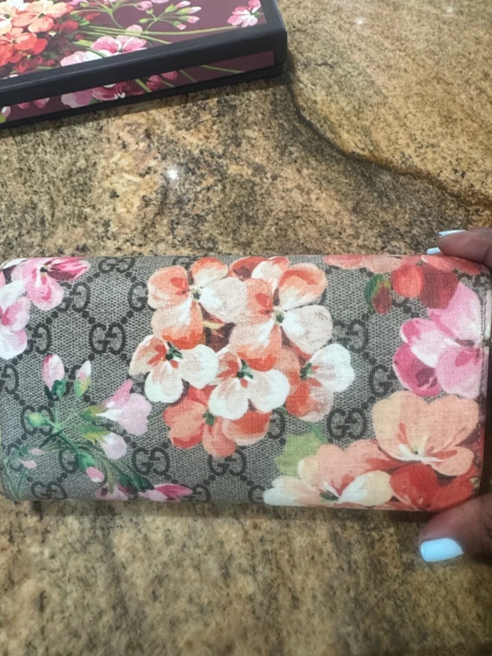 Gucci Floral GG Supreme Continental Wallet - Gray with Pink & Green Accents - Picture 6 of 15